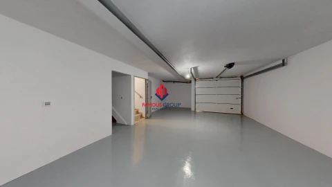 Moradia T4 para Venda em Estômbar e Parchal