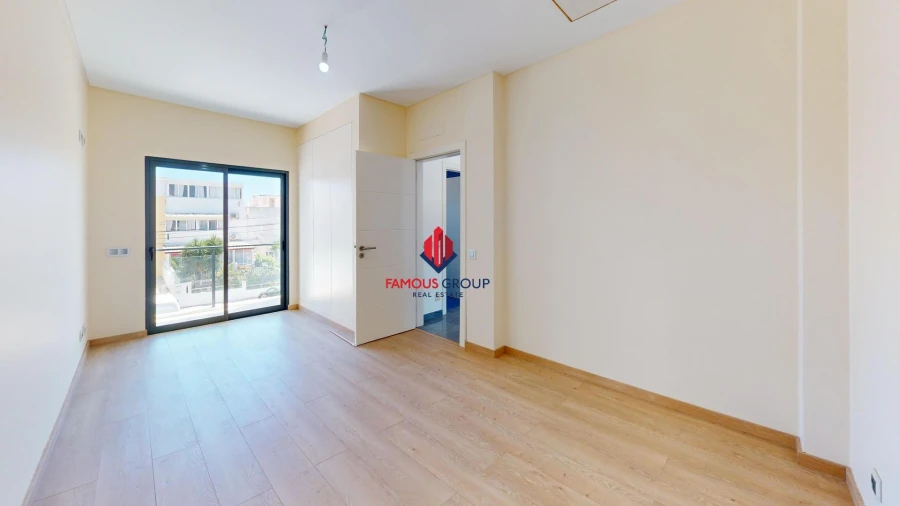 Moradia T4 para Venda em Estômbar e Parchal Foto 33