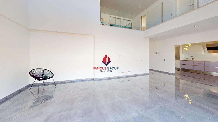 Moradia T4 para Venda em Estômbar e Parchal Foto 7