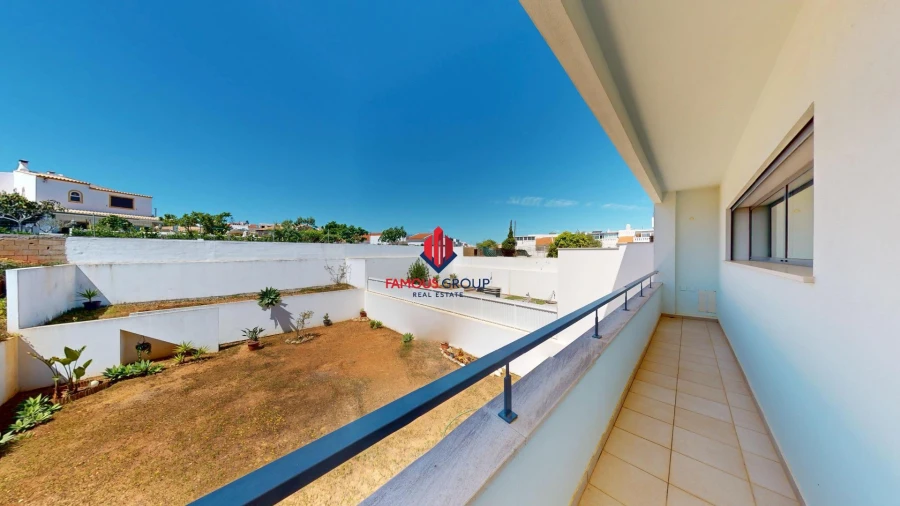 Moradia T4 para Venda em Estômbar e Parchal Foto 49