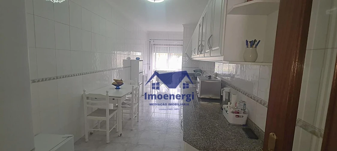 Apartamento T2 para Venda em Arvore Foto 8