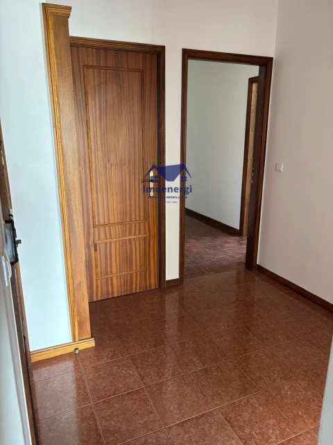 Apartamento T3 para Venda em Modivas
