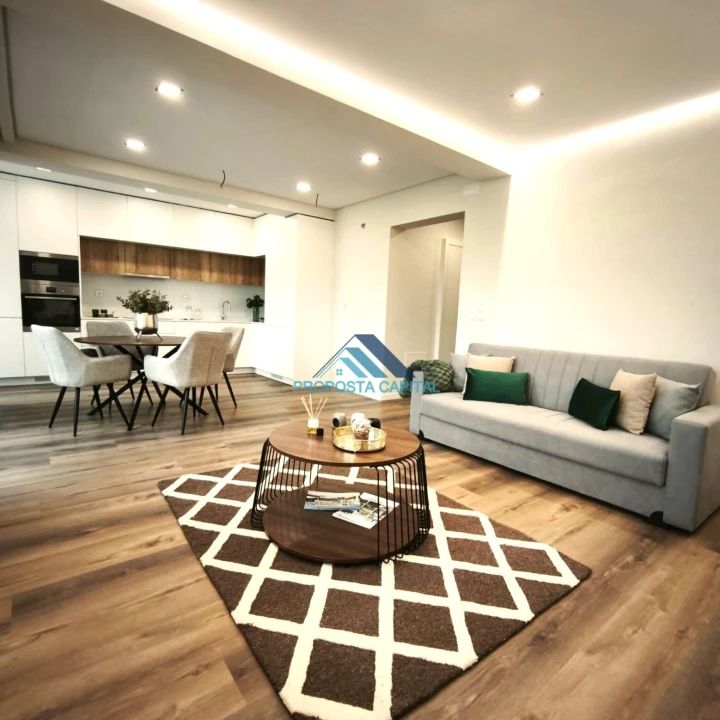 Apartamento T3 para Venda em Benfica Foto 8