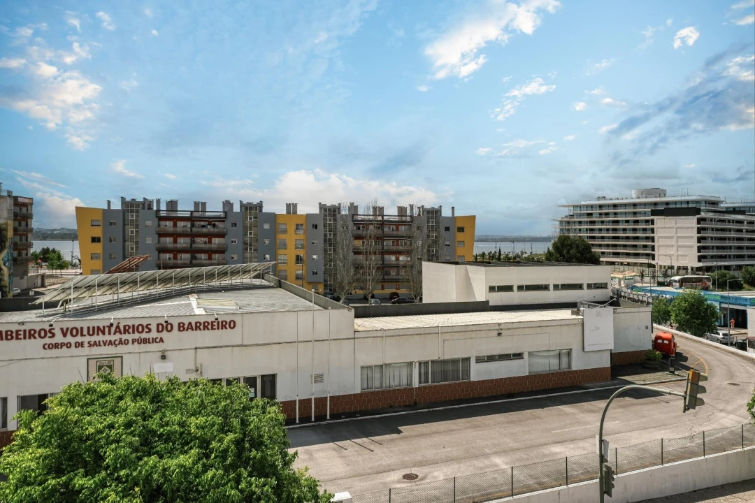 Apartamento T3 para Venda em Barreiro e Lavradio Foto 19