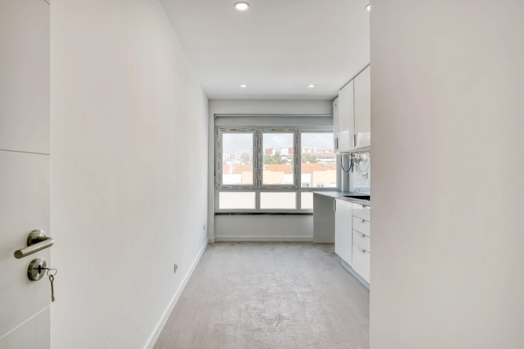 Apartamento T3 para Venda em Barreiro e Lavradio Foto 2