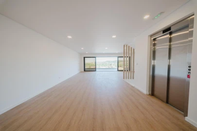 Moradia T5 para Venda em Loures