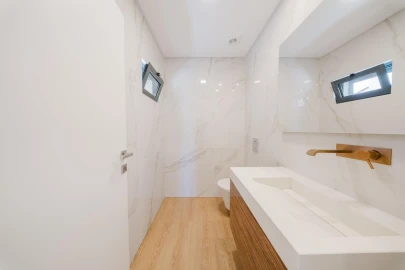 Moradia T5 para Venda em Loures