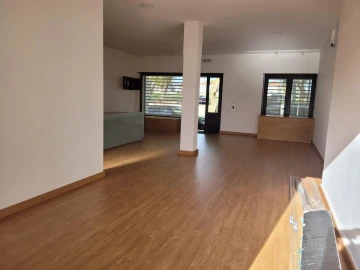 Negócio para Arrendamento em São João das Lampas e Terrugem