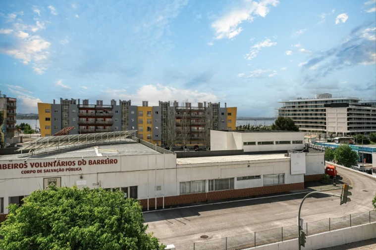 Apartamento T3 para Venda em Barreiro e Lavradio Foto 19