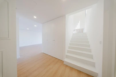 Moradia T5 para Venda em Loures