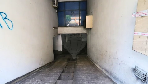 Armazém para Venda em Braga (Maximinos, Sé e Cividade)