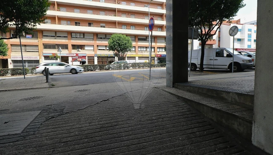 Armazém para Venda em Braga (Maximinos, Sé e Cividade) Foto 22