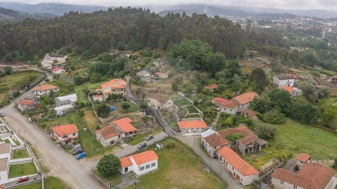 Moradia T3 para Venda em Taide