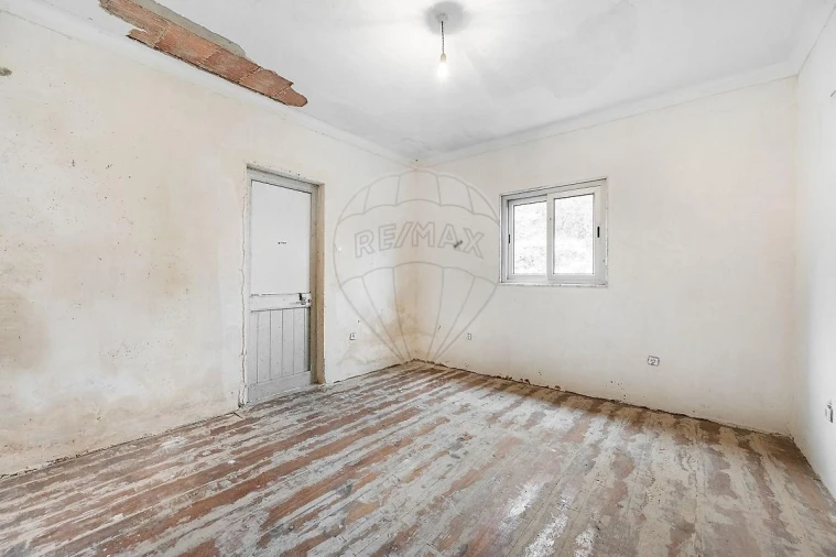 Moradia T3 para Venda em Taide Foto 18