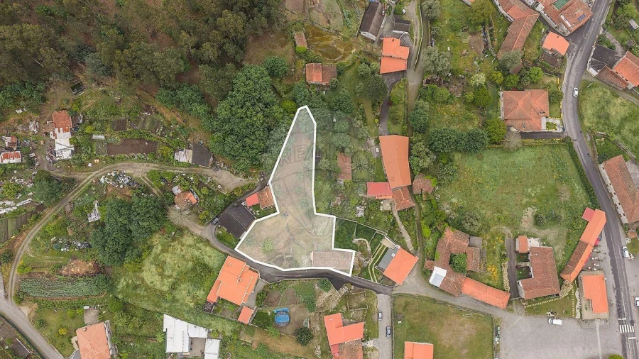 Moradia T3 para Venda em Taide Foto 4