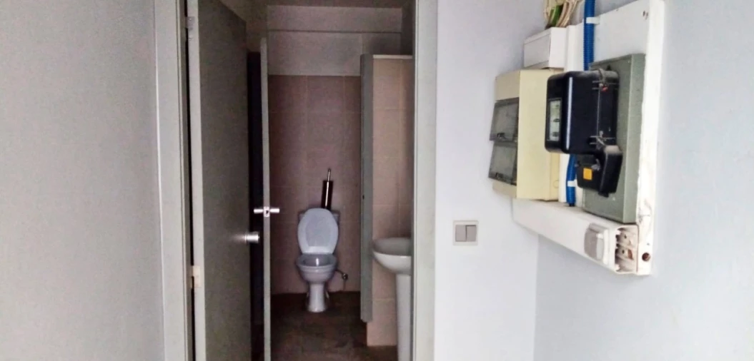 Armazém para Arrendamento em Cidade da Maia Foto 4