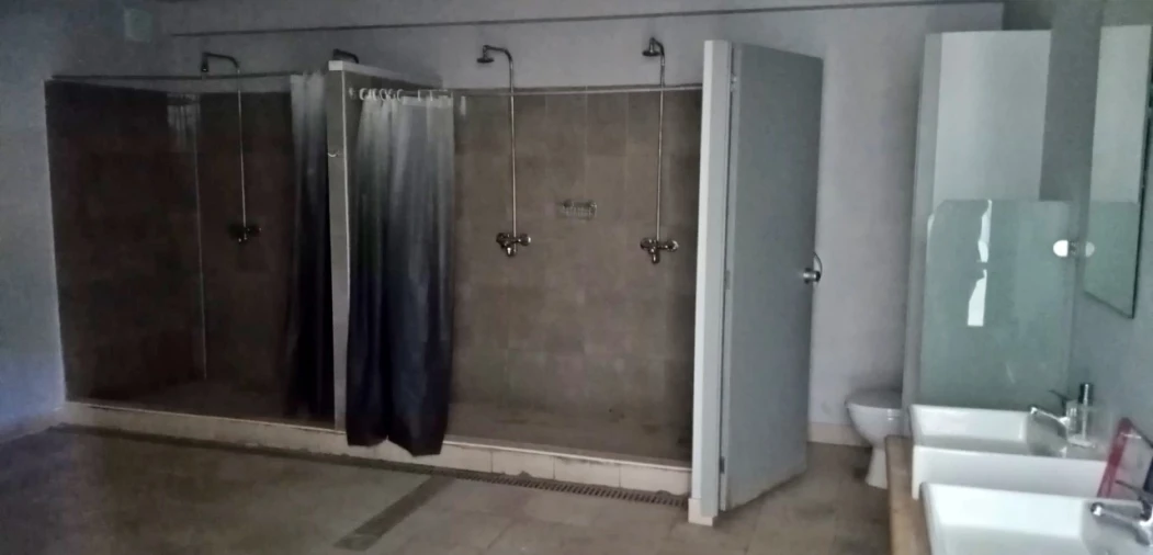 Armazém para Arrendamento em Cidade da Maia Foto 6