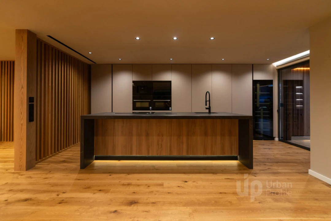 Moradia T4 para Venda em Alcabideche Foto 15