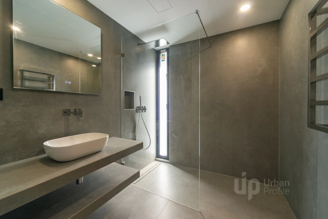 Moradia T4 para Venda em Alcabideche Foto 22