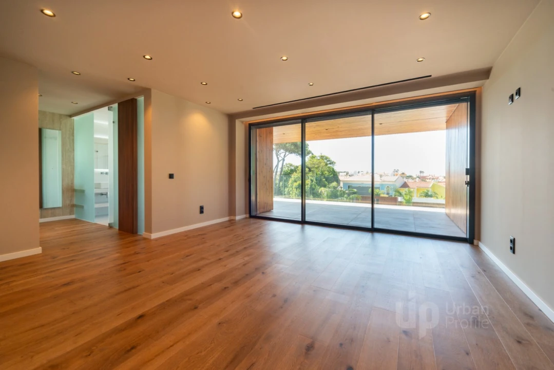 Moradia T4 para Venda em Alcabideche Foto 29