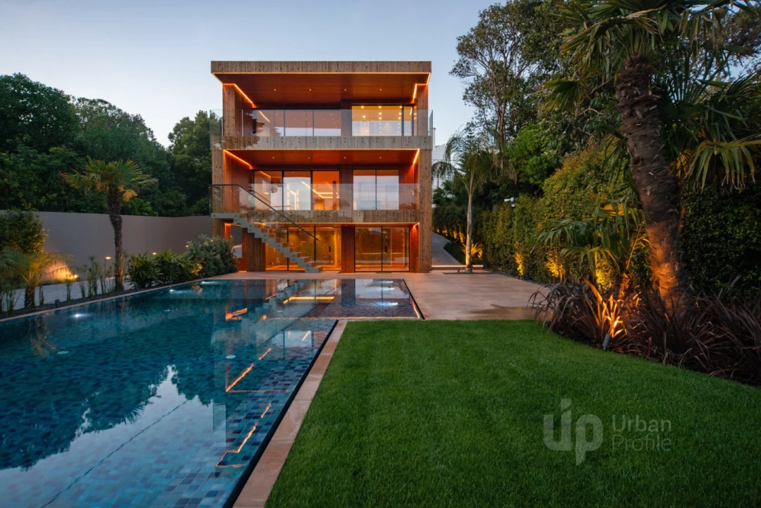 Moradia T4 para Venda em Alcabideche Foto 49