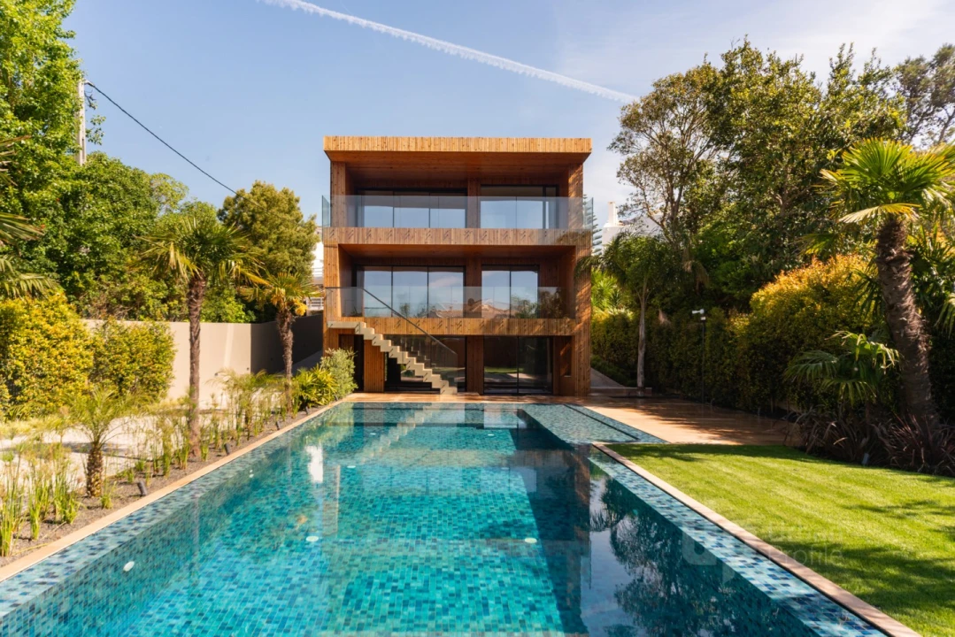 Moradia T4 para Venda em Alcabideche Foto 50