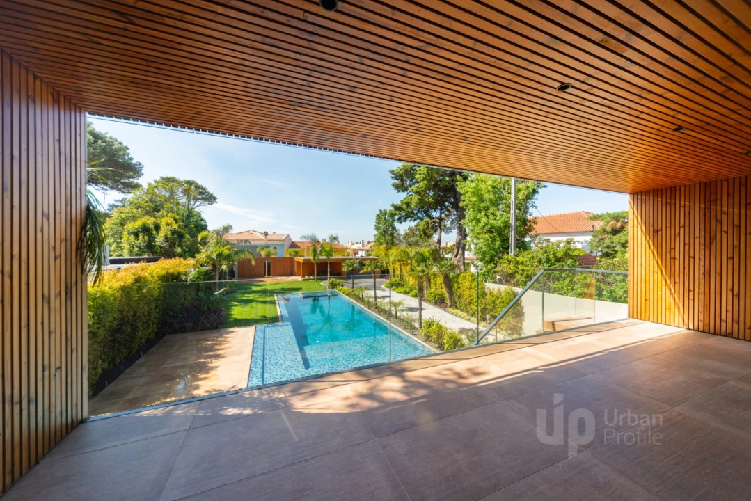 Moradia T4 para Venda em Alcabideche Foto 53