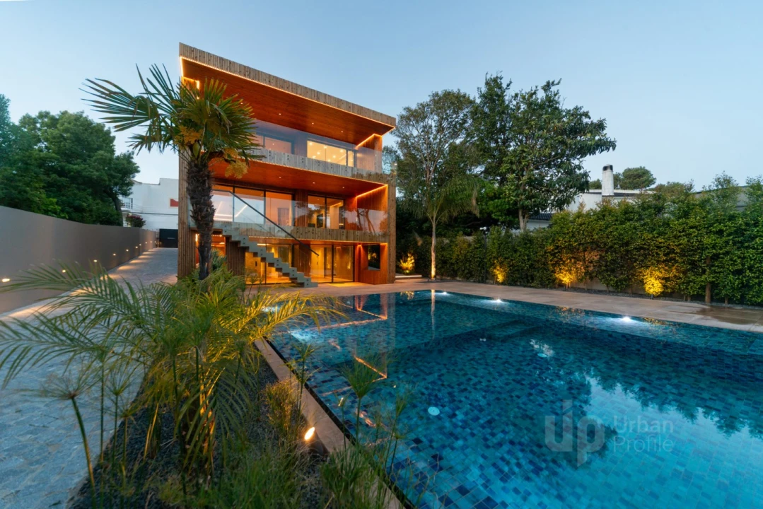 Moradia T4 para Venda em Alcabideche Foto 59