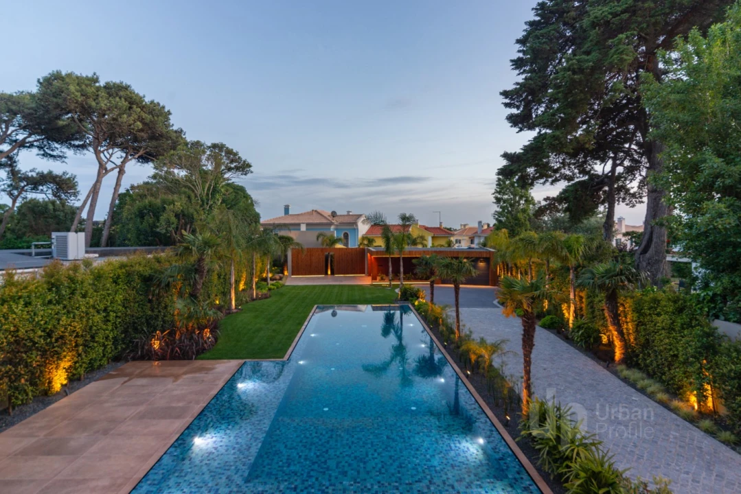 Moradia T4 para Venda em Alcabideche Foto 60