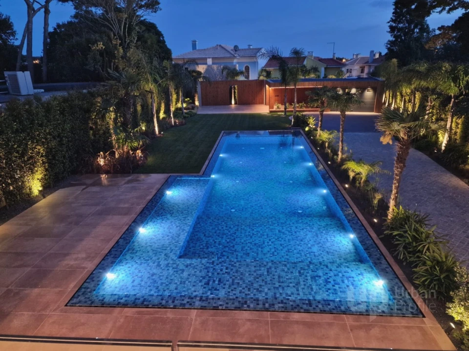 Moradia T4 para Venda em Alcabideche Foto 70