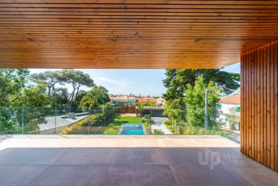 Moradia T4 para Venda em Alcabideche