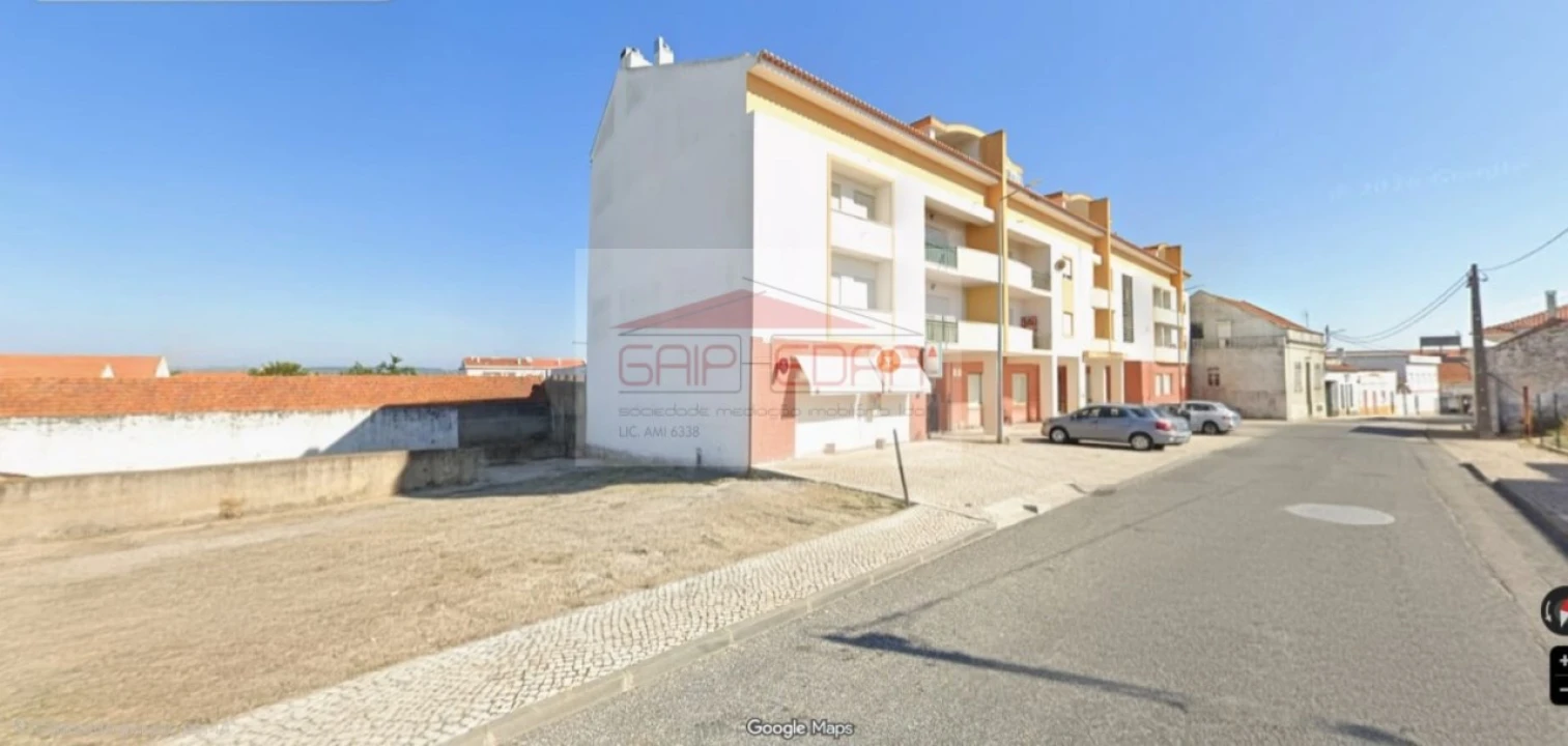 Loja para Venda em Alpiarça Foto 1