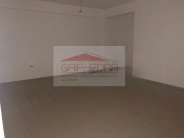 Loja para Venda em Alpiarça