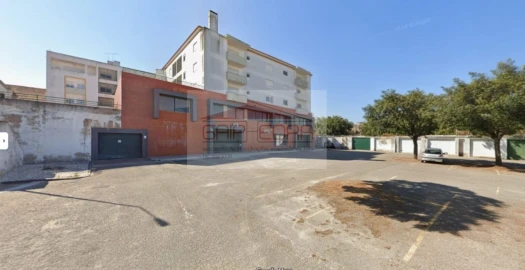 Loja para Venda em Alpiarça