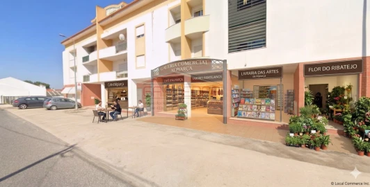 Loja para Venda em Alpiarça