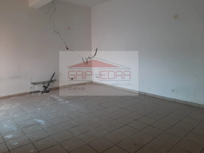 Loja para Venda em Alpiarça Foto 9
