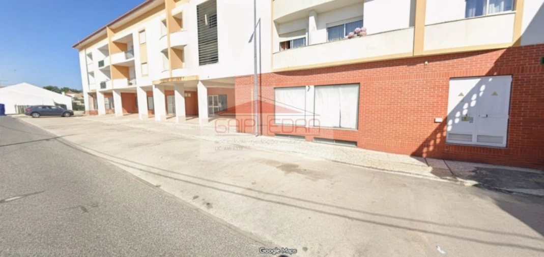 Loja para Venda em Alpiarça Foto 3