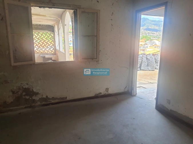 Moradia T3 para Venda em Santo Antonio Foto 6