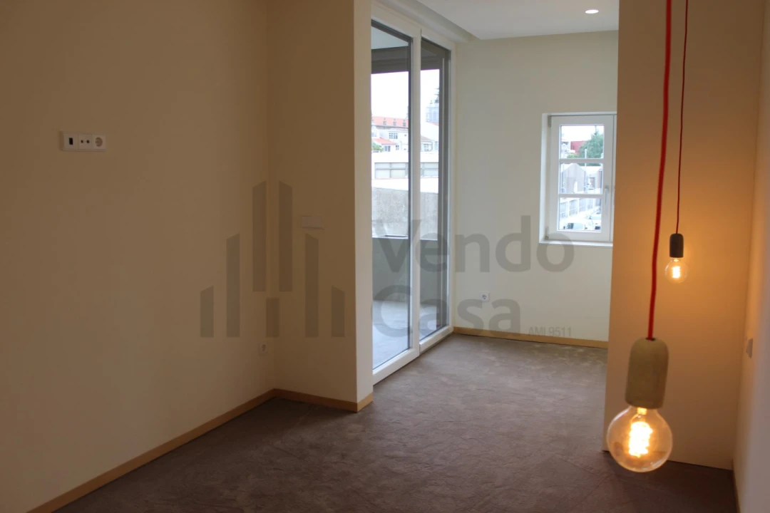 Apartamento T3 para Arrendamento em São Vitor (Braga) Foto 16