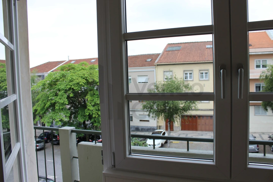 Apartamento T3 para Arrendamento em São Vitor (Braga) Foto 30