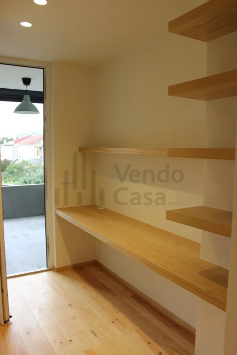Apartamento T3 para Arrendamento em São Vitor (Braga)