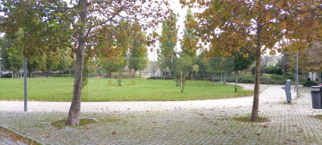 Apartamento T2 para Venda em Vialonga Foto 6