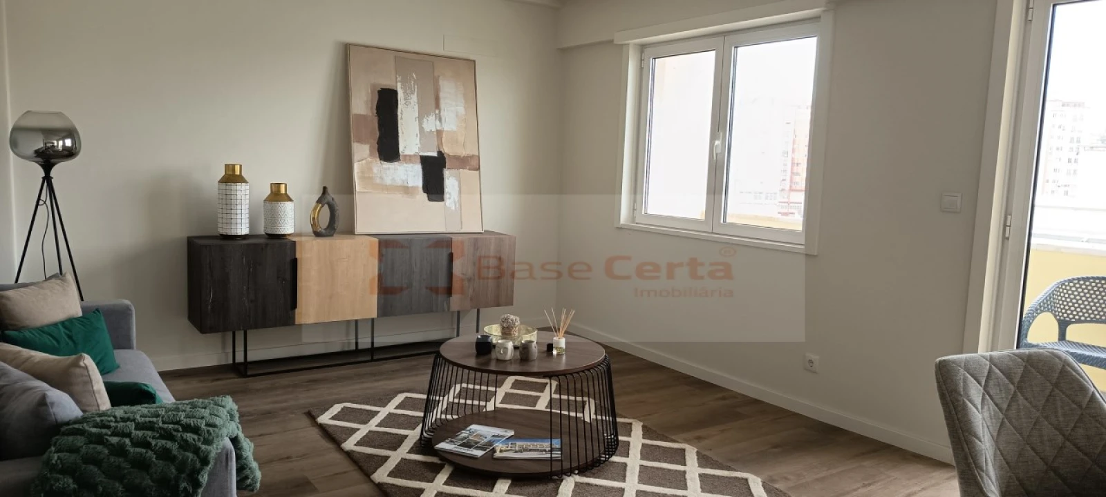 Apartamento T3 para Venda em Benfica Foto 5