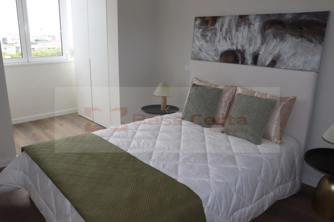 Apartamento T3 para Venda em Benfica Foto 13