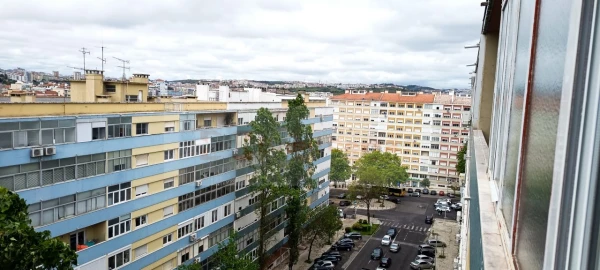 Apartamento T3 para Venda em Benfica