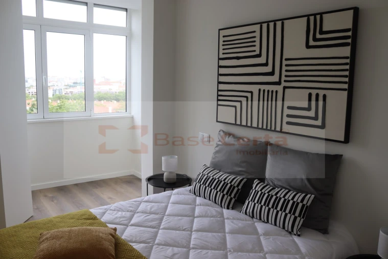 Apartamento T3 para Venda em Benfica Foto 8
