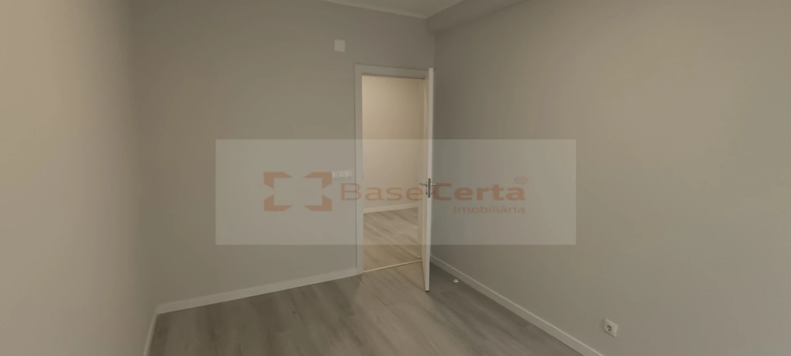 Apartamento T2 para Venda em Oeiras e São Julião da Barra, Paço de Arcos e Caxias Foto 20