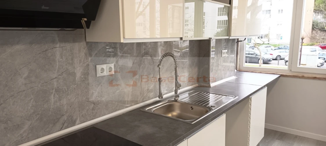 Apartamento T2 para Venda em Oeiras e São Julião da Barra, Paço de Arcos e Caxias Foto 30