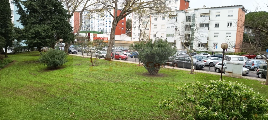 Apartamento T2 para Venda em Oeiras e São Julião da Barra, Paço de Arcos e Caxias Foto 31