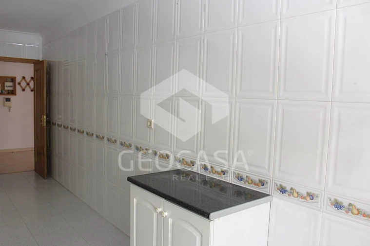 Apartamento T2 para Arrendamento em Cacém e São Marcos Foto 4